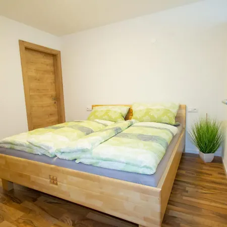 Mundlers Hoamatl 2 By Interhome Lägenhet Oetz